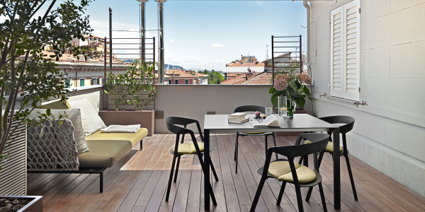 Comprar / Vender Pisos y Plantas Bajas en Móstoles · con Terraza
