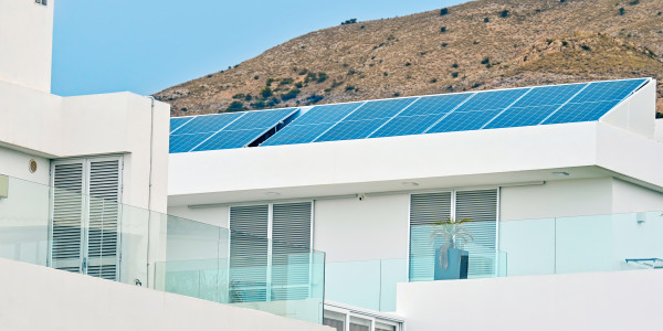 Comprar / Vender Pisos y Plantas Bajas en Móstoles · con Placas Solares