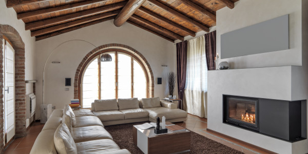 Compraventa de Inmuebles en Móstoles · Casas de Montaña