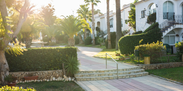 Compraventa de Inmuebles en Móstoles · Villas